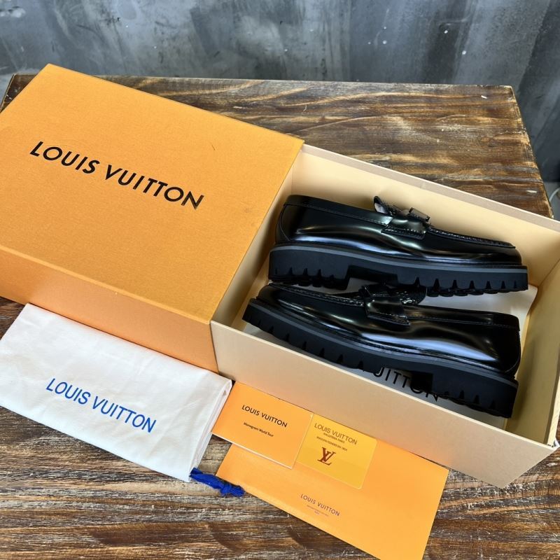 Louis Vuitton Low Shoes